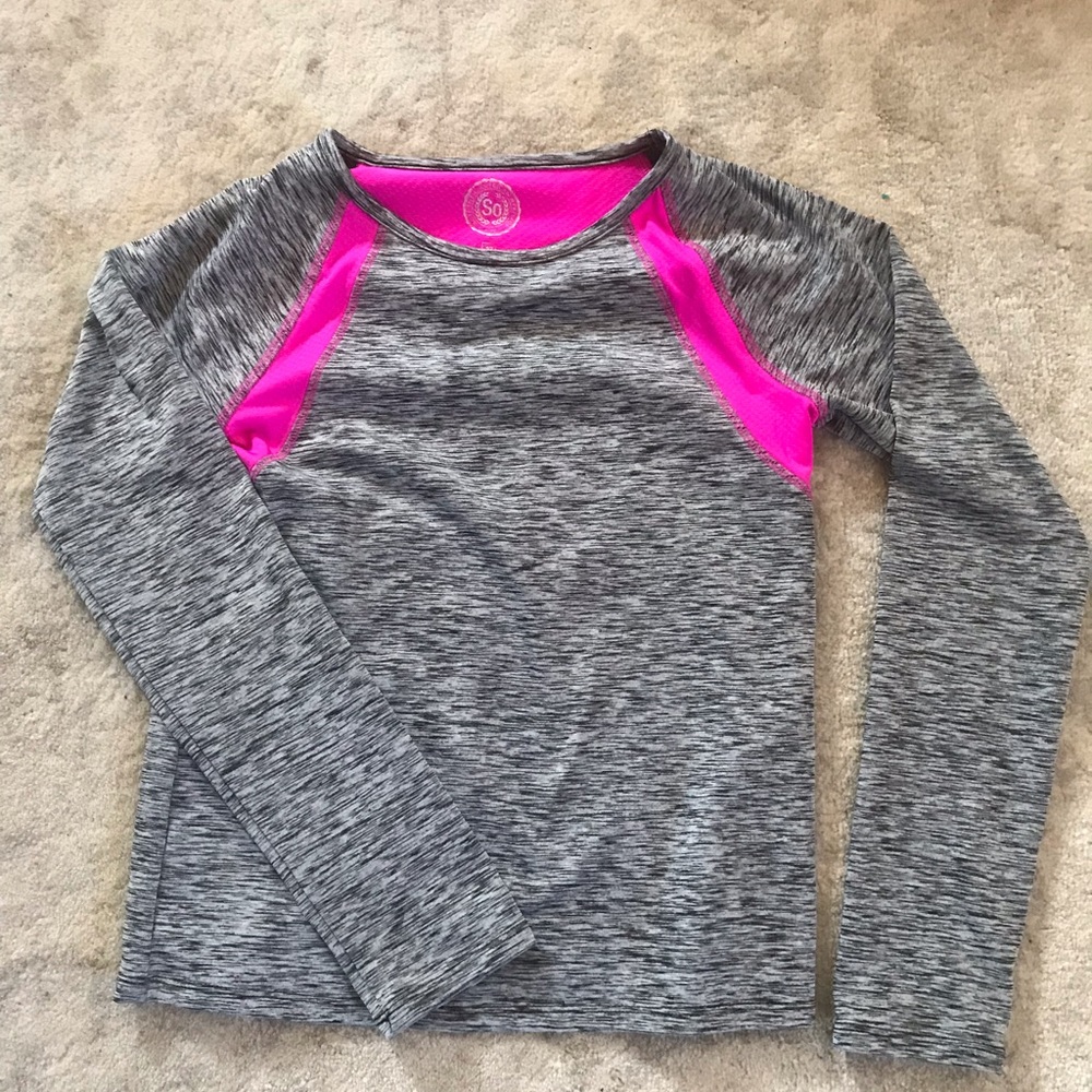 Kids. Girls active shirt